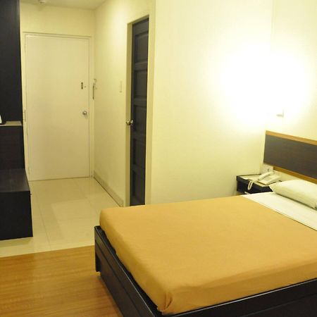 Iloilo Midtown Hotel Exterior foto